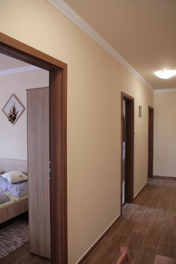Imola Es Andrea Apartmanhaz 2 Hajdúszoboszló المظهر الخارجي الصورة